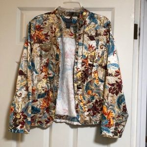 Chico’s light weight Jacket Size 2 or 12-14